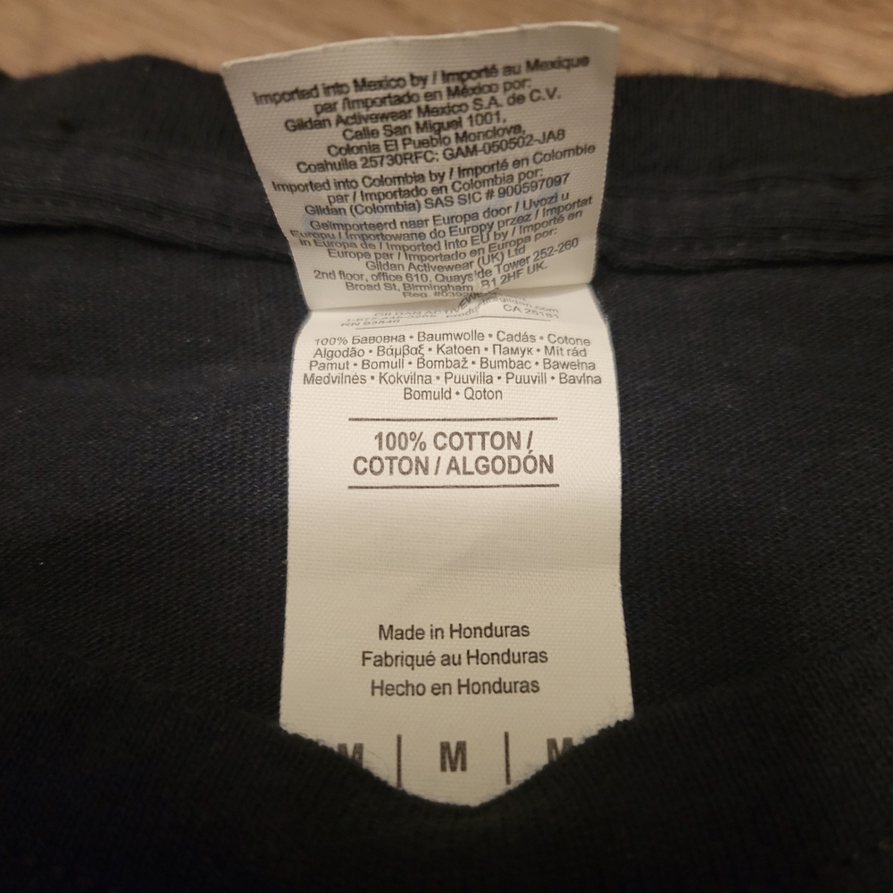 Labrador Flag Men's T-shirt - Picture 5 of 7